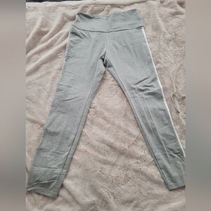 NWT VS Pink Women's Heather Gray Leggings